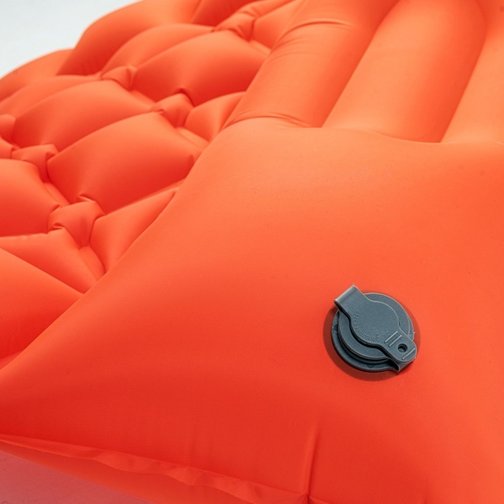 ELBRUS INFLATABLE SLEEPING PAD ARIES